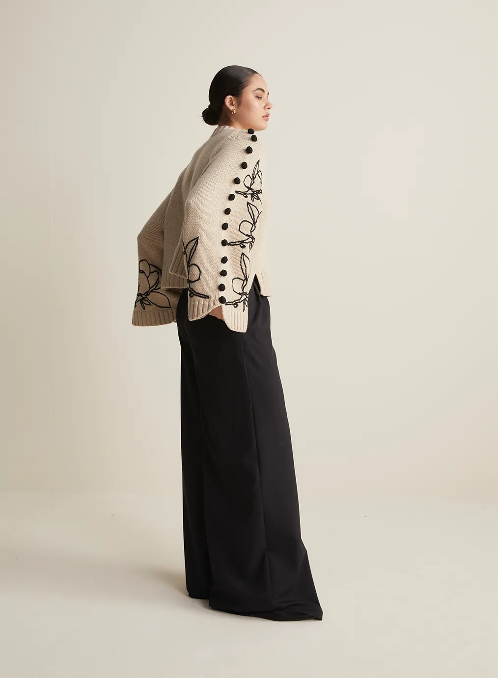 Adele Wool Embroidery Knit