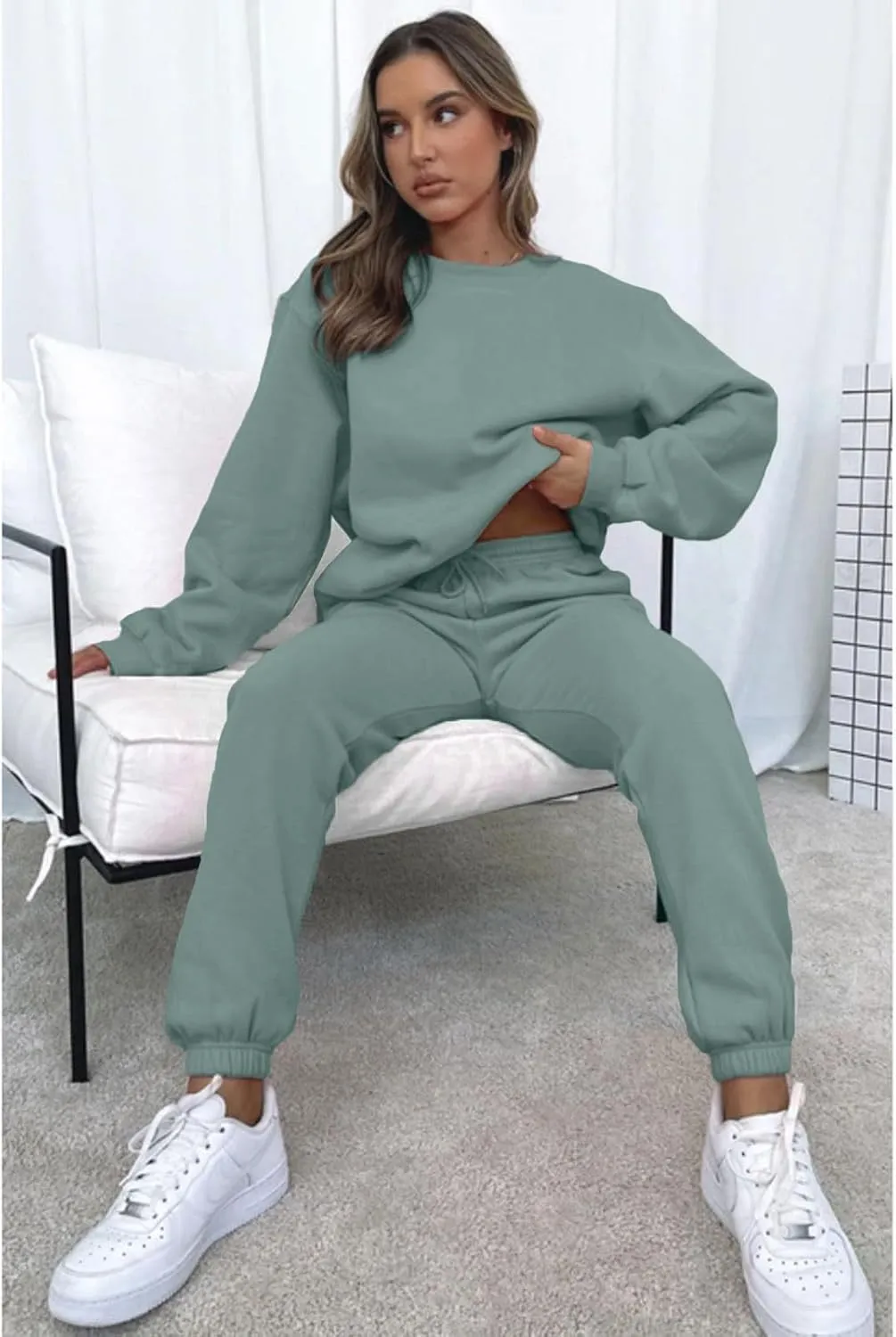Alunzoem Jogger Sets for Women 2 Piece Sweatsuit Outfits Long Sleeve Pullover Sweatshirt Pants Set Tracksuit