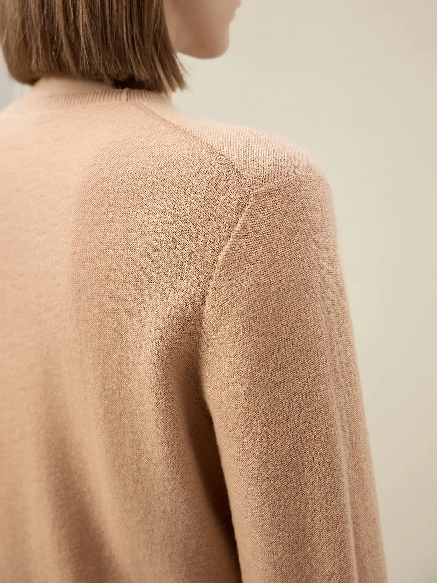 Amoretu Women's 100% Wool Simple Knitted Sweater