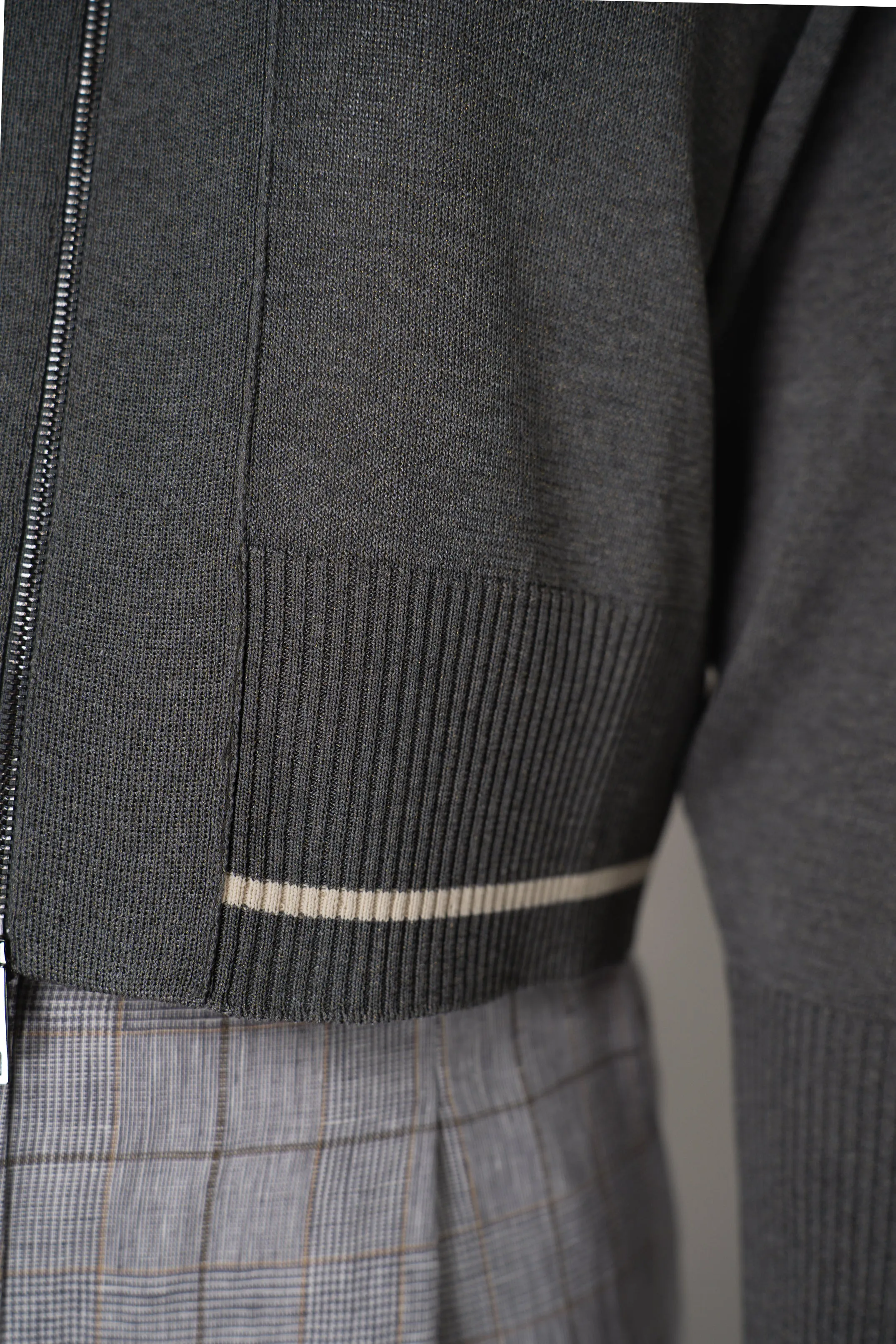 Lorena Antoniazzi Viscose Blend Cropped Track Jacket in Grey