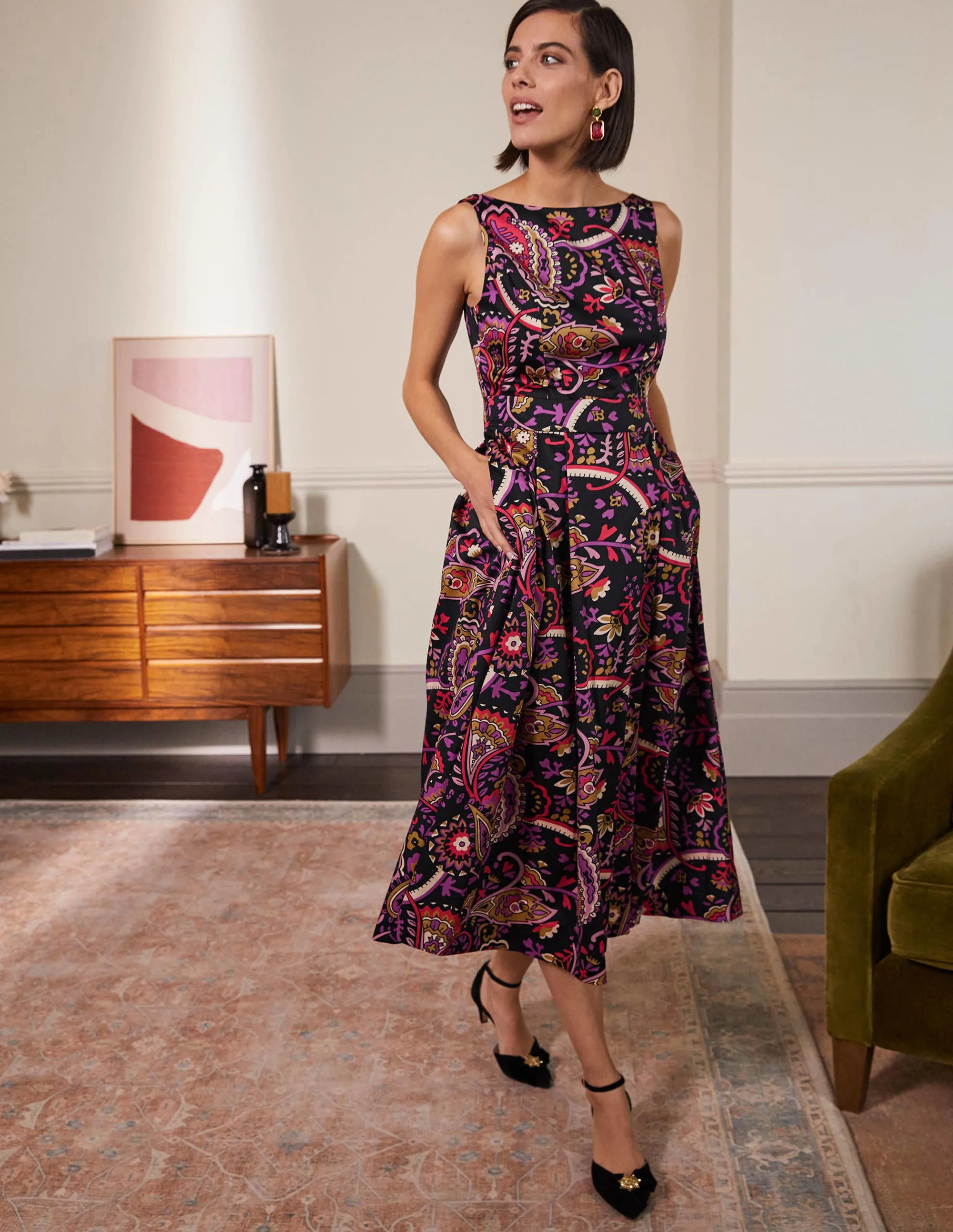 Scoop Back Fit and Flare Dress-Black,  Fantastical