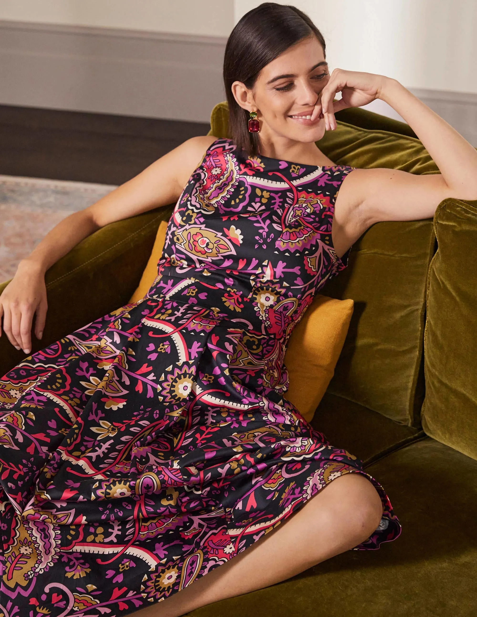 Scoop Back Fit and Flare Dress-Black,  Fantastical