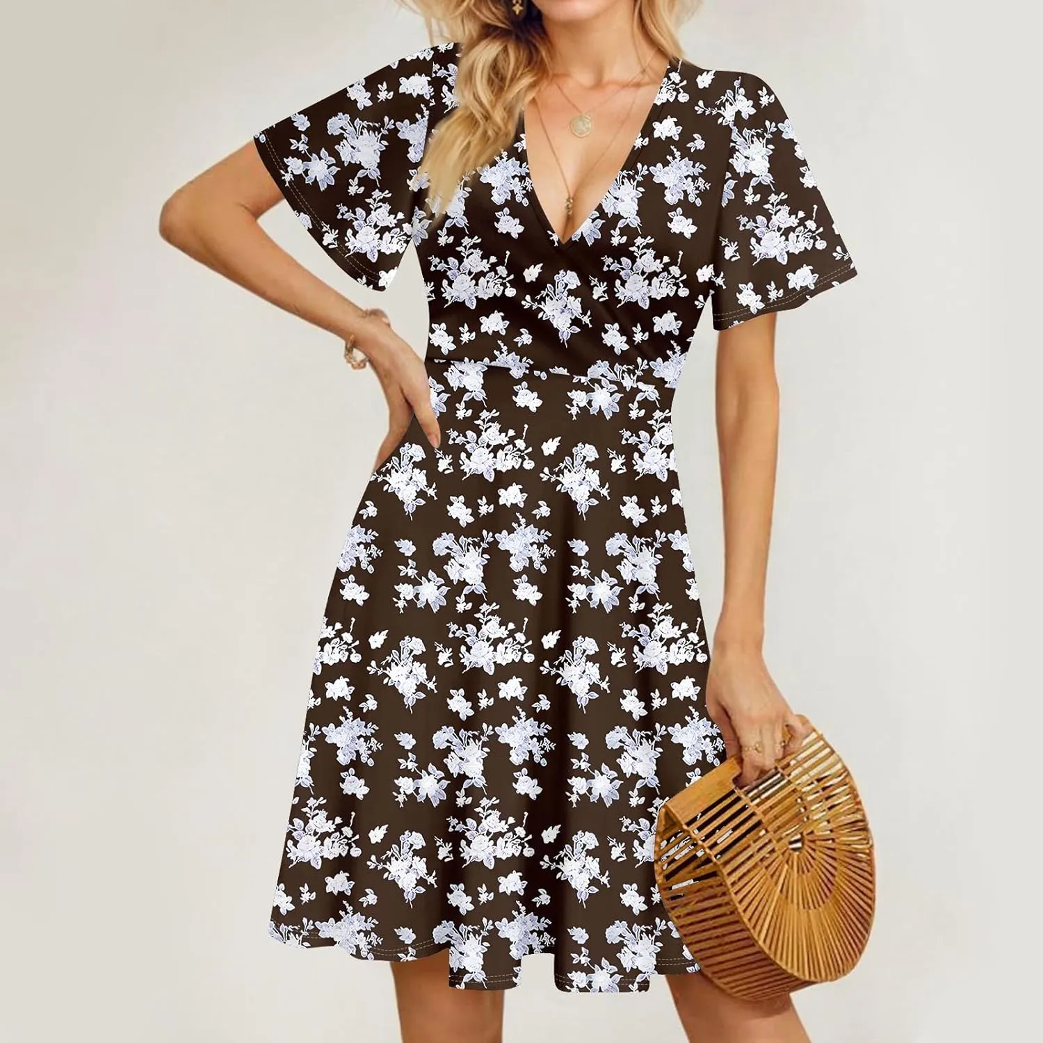 Summer Dresses for Women 2025 Casual Sun Dresses Short Sleeve v Neck Beach Vacation midi Dresses with Pockets