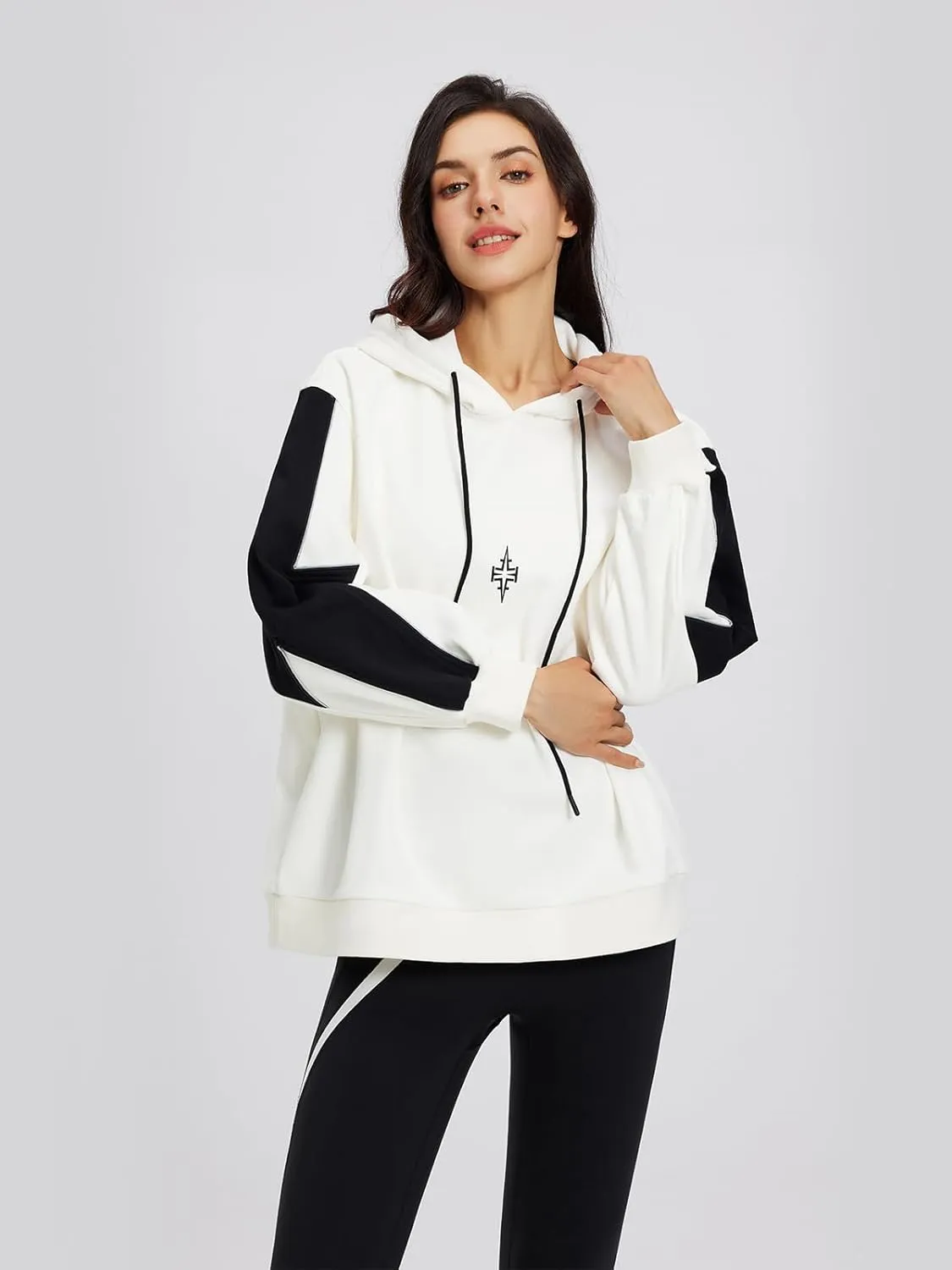 Womens Oversized Hoodies Sweatshirts Pullover Long Sleeve Fleece Sweaters Fall Clothes Casual Top