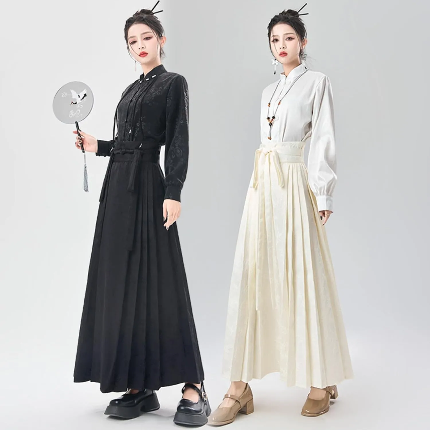 Women's Spring/Summer Chinese-Style Pleated Skirt with Horse face Design.
