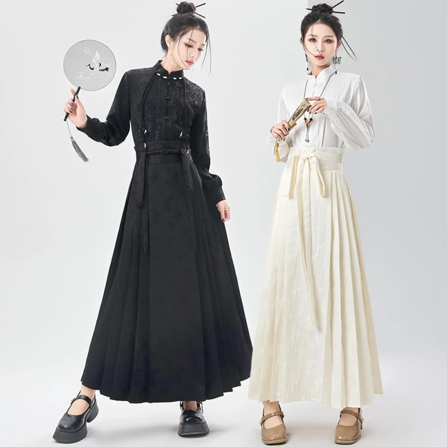Women's Spring/Summer Chinese-Style Pleated Skirt with Horse face Design.