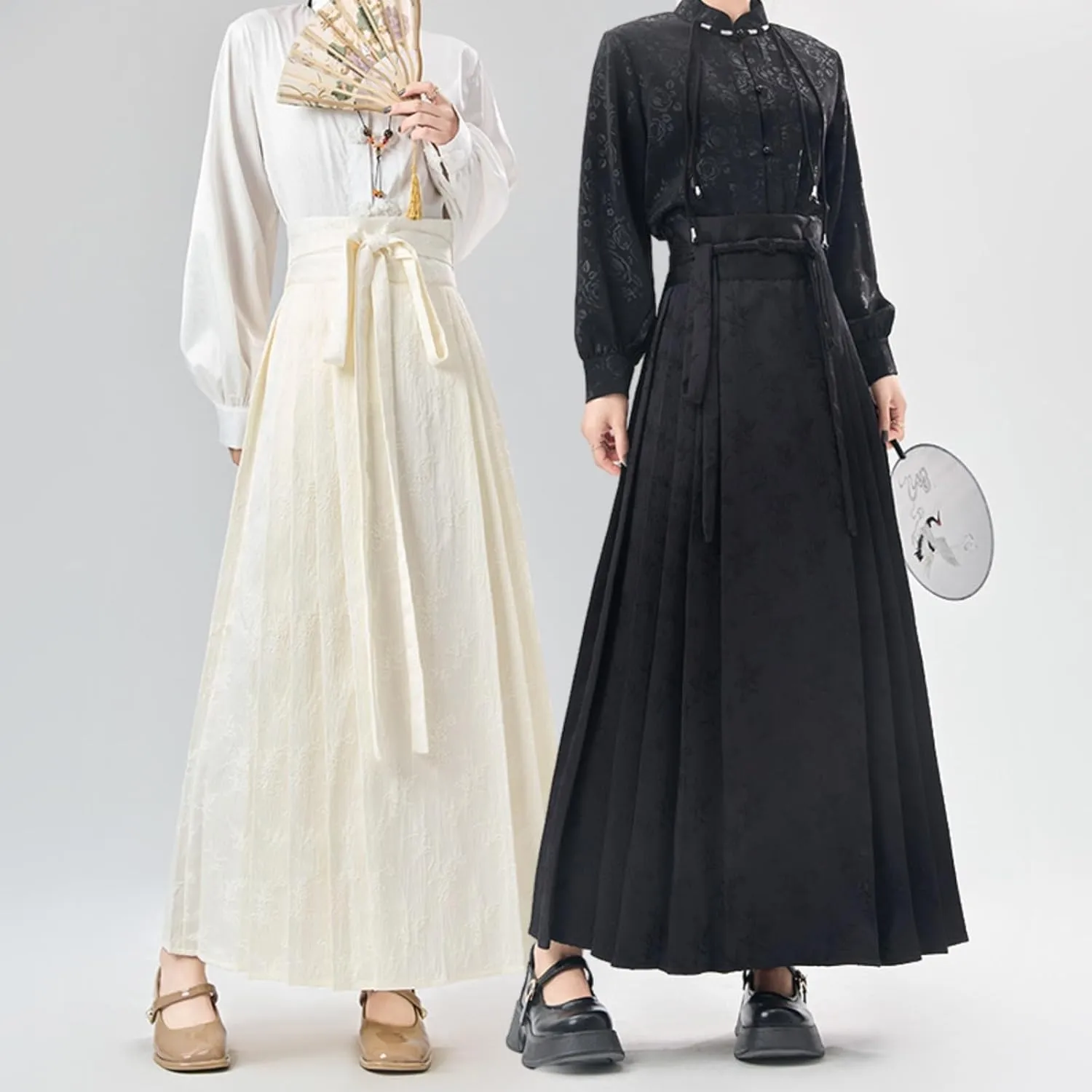 Women's Spring/Summer Chinese-Style Pleated Skirt with Horse face Design.